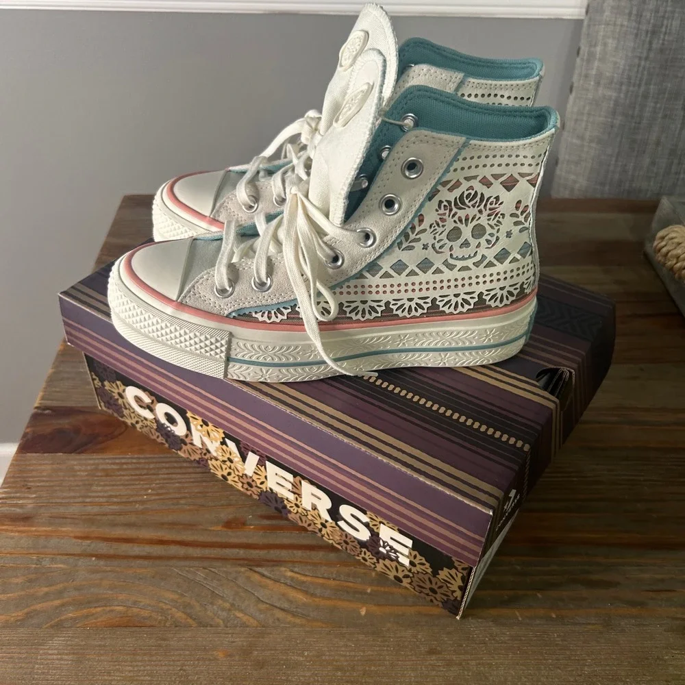 Converse day if‎ the dead Lift Hi High Top Sneakers skull womans 5.5